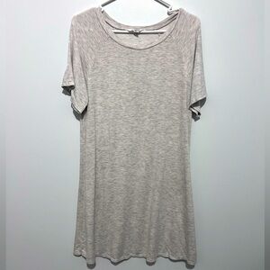 BB Dakota Light Gray Short Sleeve T Shirt Dress